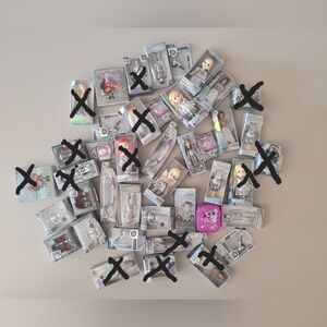 Mini Brands Disney 100 series Zuru 5 surprise capsules